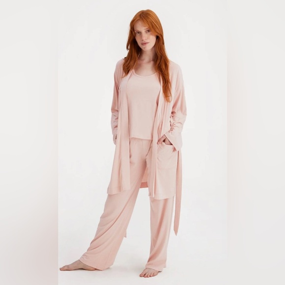 Girlfriend Collective Robe - Picture 1 of 5